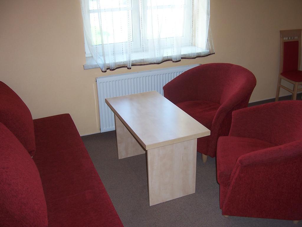 Pension Euro Mikulov Bagian luar foto